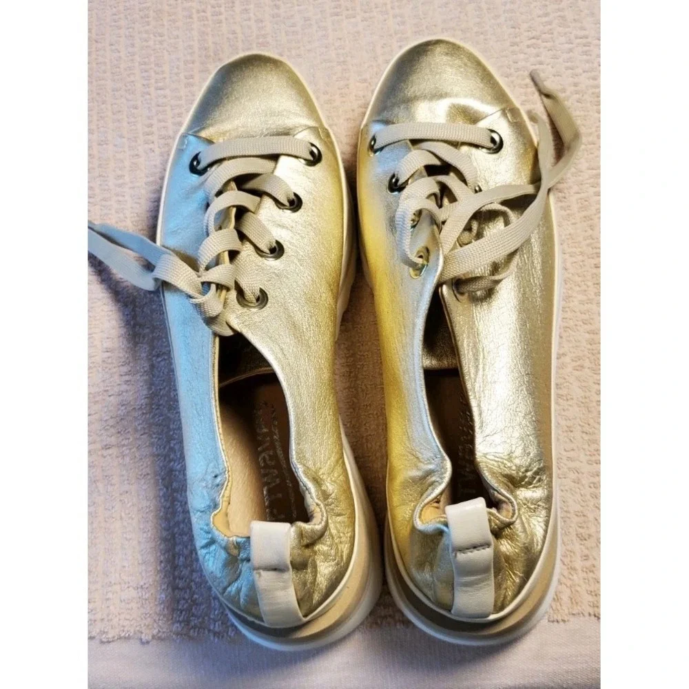 Softwaves metalic gold leather platform sneakers Soft Comfortable Laces EUR 39.5